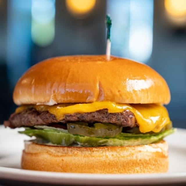 Duckanoo House Burger.